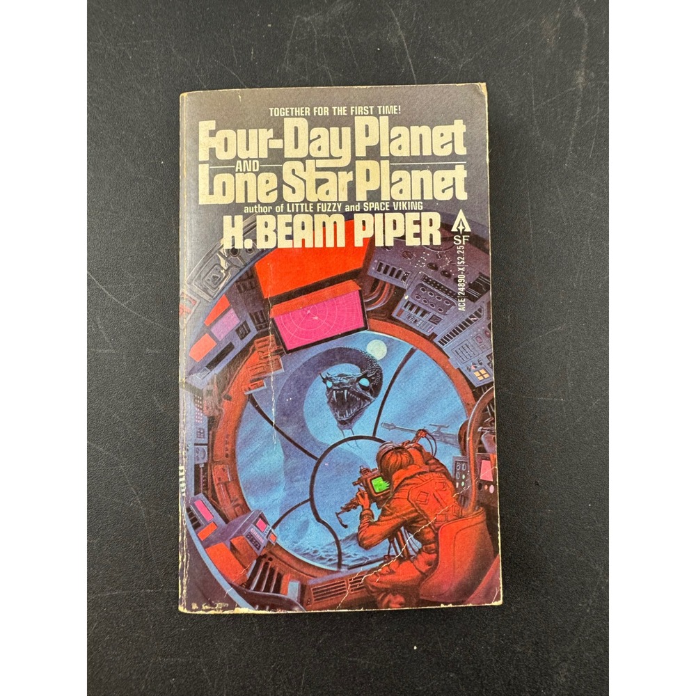 Four Day Planet Lone Star Planet H Beam Piper 1979 Ace Science Fiction Book